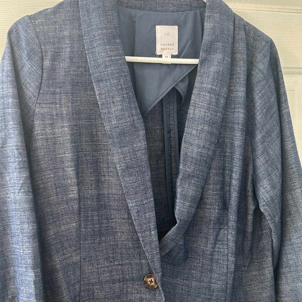 Blue jacket - Picture 2 of 6